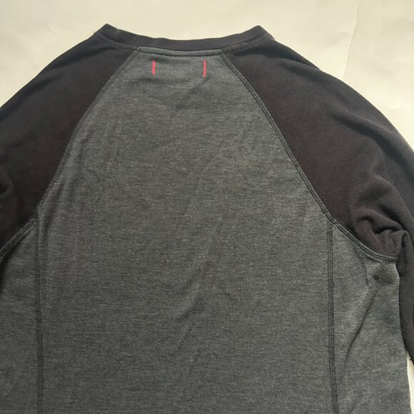 Tommy Bahama Shirt Mens Large Gray Black Logo Raglan Sleeve Performance Pullover - Picture 9 of 12